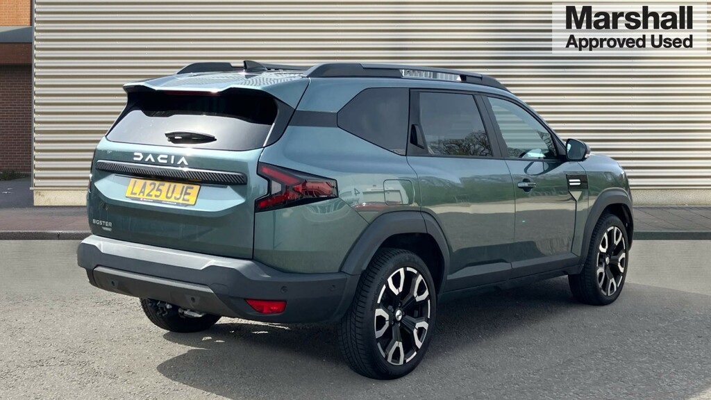 Dacia Bigster Bigster 1.8 Hybrid 155 Journey LA25UJE Green #3