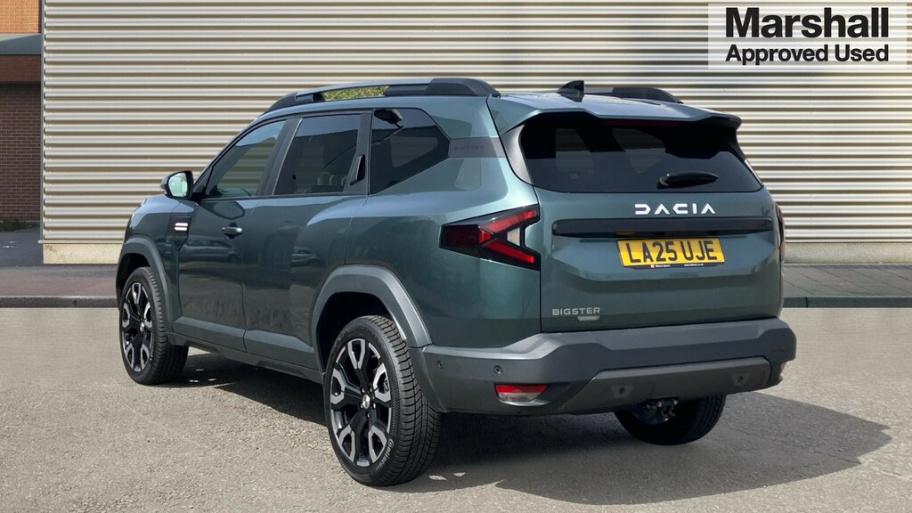 Dacia Bigster Bigster 1.8 Hybrid 155 Journey LA25UJE Green #5