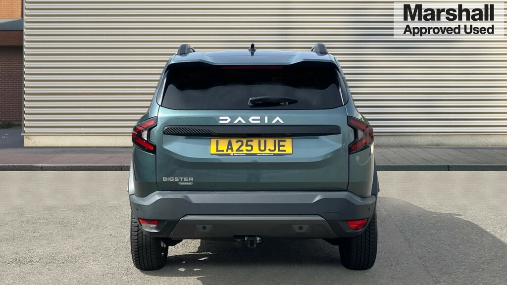Dacia Bigster Bigster 1.8 Hybrid 155 Journey LA25UJE Green #4