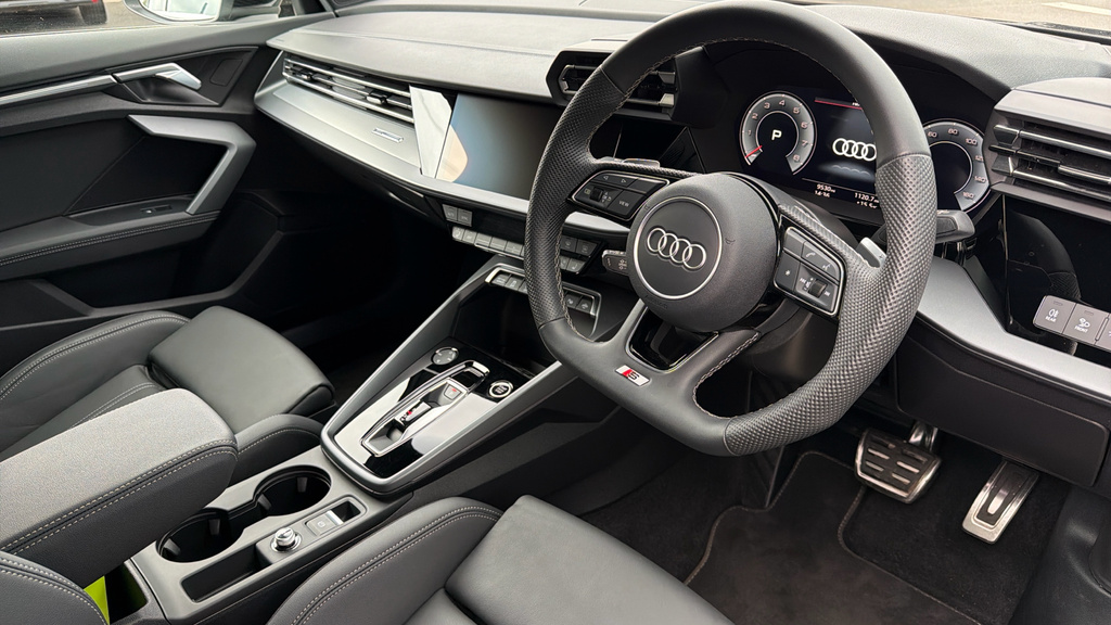 Audi A3 A3 35 Tfsi S Line S Tronic DG25WWK Black #6