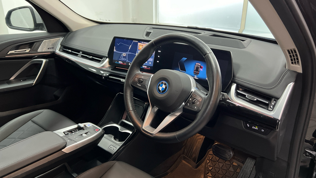 BMW iX1 Bmw Ix1 Estate 150Kw Edrive20 Xline 65Kwh FV25WXO Black #6