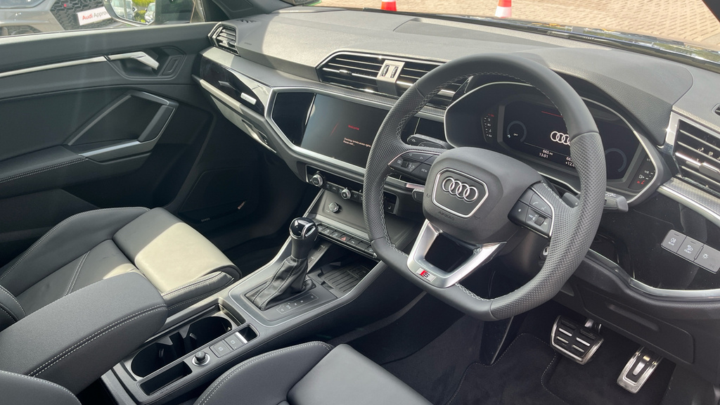 Audi Q3 Q3 35 Tfsi Black Edition S Tronic 20 Alloy Blue #6