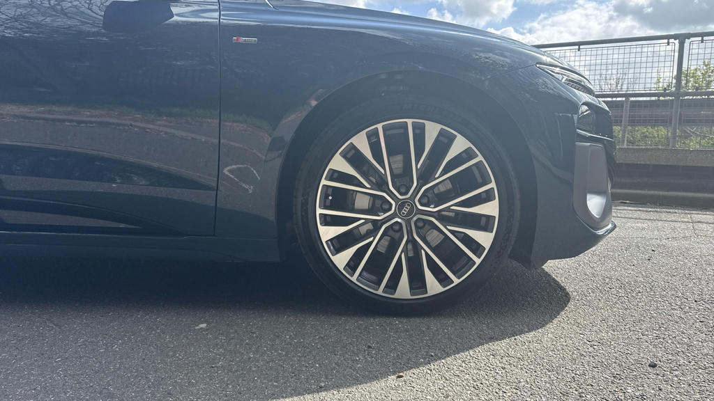 Audi A6 E-tron Sportback Audi A6 E-tron Sportback 270Kw Performance 100Kwh LV26WGJ Blue #5