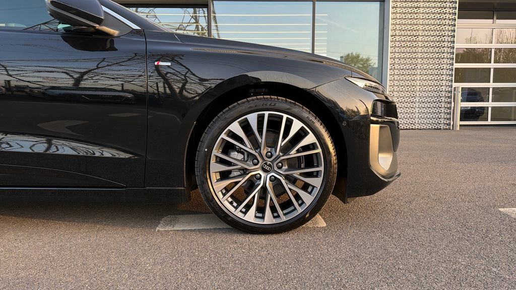 Audi A6 Avant Audi A6 Avant S Line E-tron 210,00 Kw GF26HCO Black #5