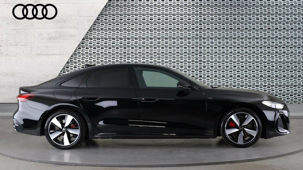 Audi A5 Audi A5 Saloon 2.0 Tfsi 299 E Qtro Vorsprung S LV26URY Black #4