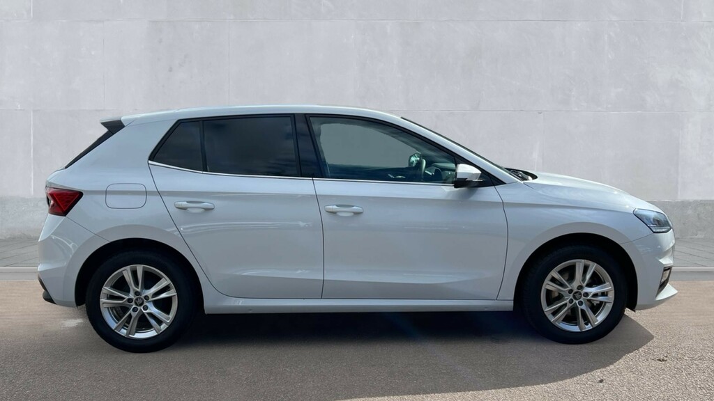 Skoda Fabia Skoda Fabia Hatchback 1.0 Tsi 116 Se L Edition KM26NVT White #4