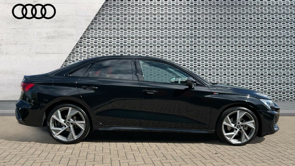 Audi A3 A3 35 Tfsi Black Edition S Tronic KN25ODA Black #4