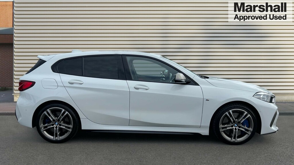 BMW 1 Series 1 Series M135i Xdrive Step WG24VHU White #2