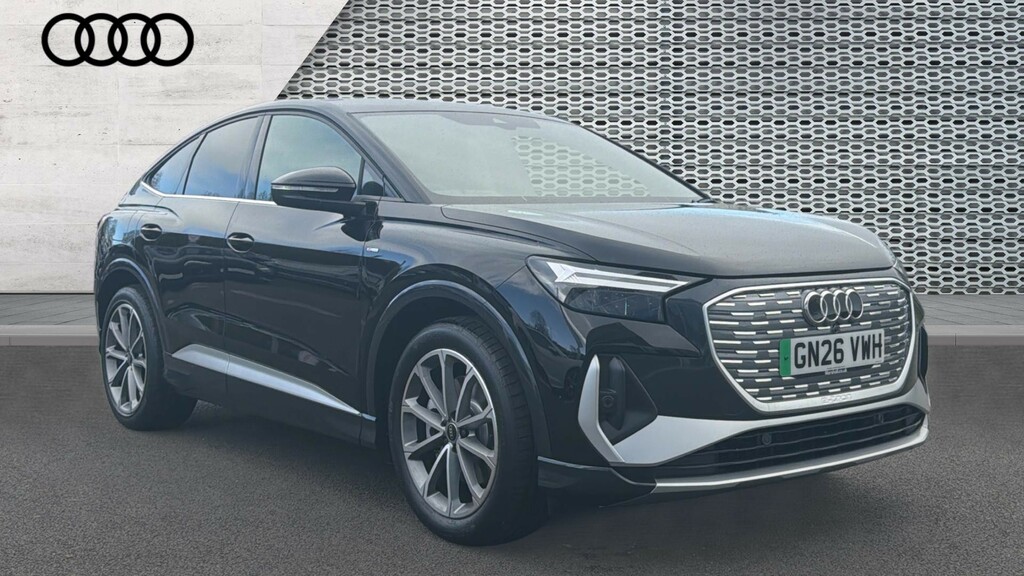 Audi Q4 E Tron Audi Q4 Sportback S Line 40 E-tron 150,00 Kw Black