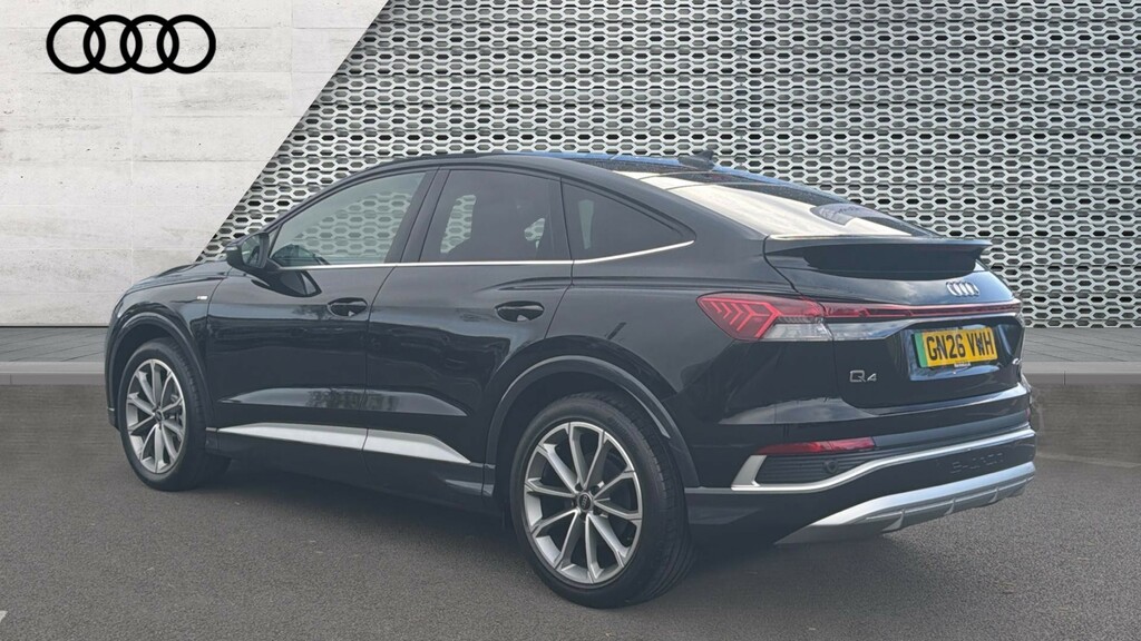 Audi Q4 E Tron Audi Q4 Sportback S Line 40 E-tron 150,00 Kw GN26VWH Black #3