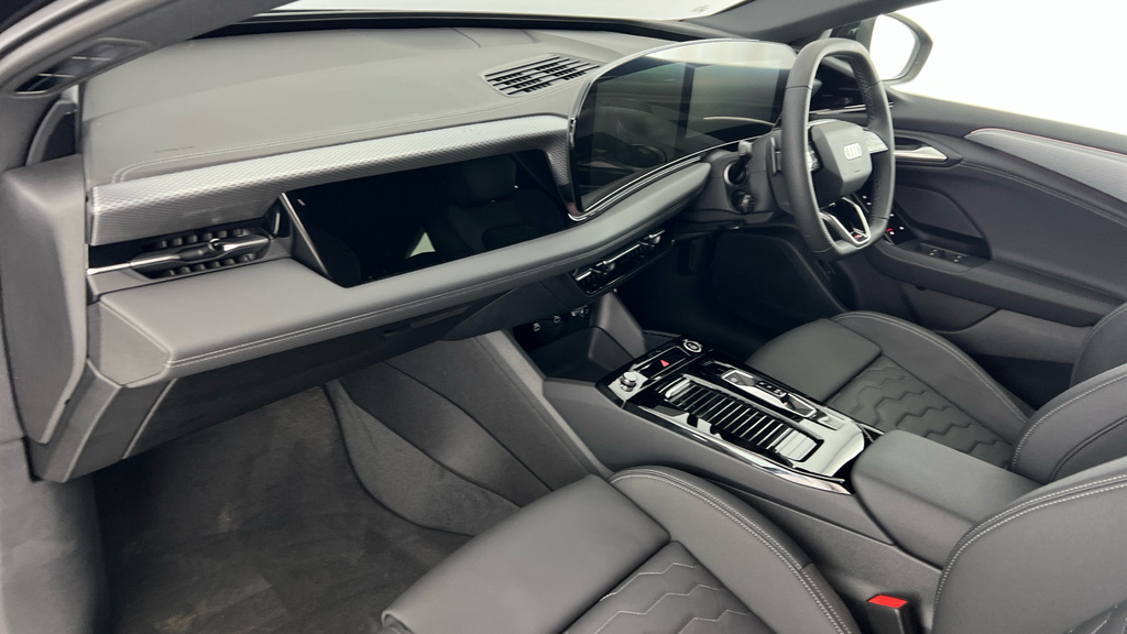 Audi A6 E-tron Sportback Audi A6 E-tron Sportback 210Kw 83Kwh S Line Au LV26UKO Black #2