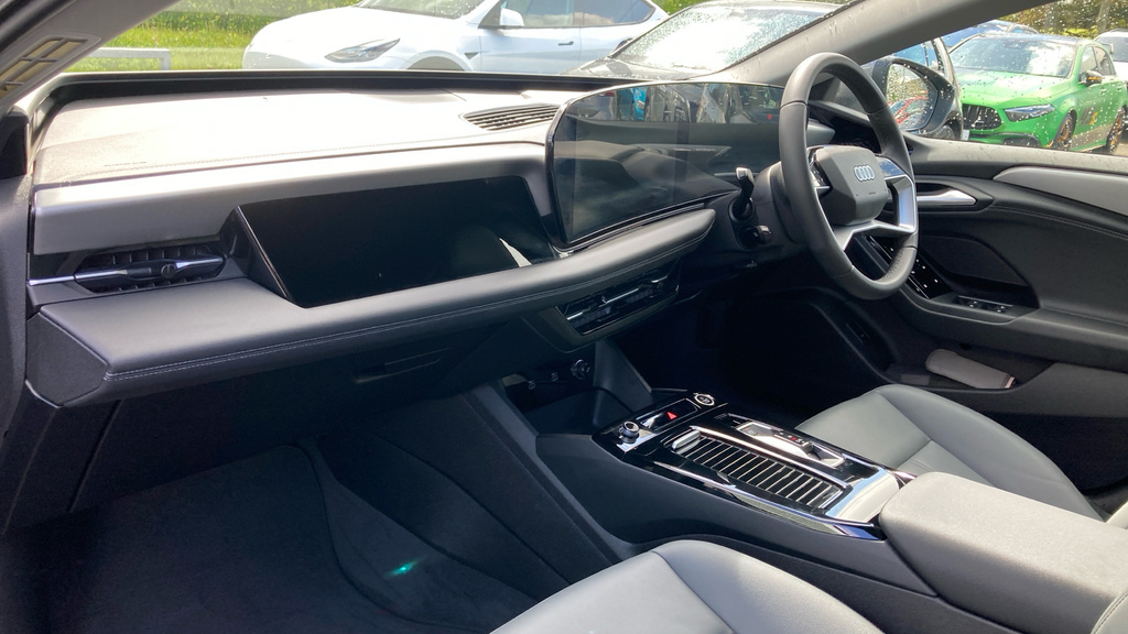 Audi A6 E-tron Sportback Audi A6 E-tron Sportback 210Kw 83Kwh Sport Aut OU26XZZ Grey #2