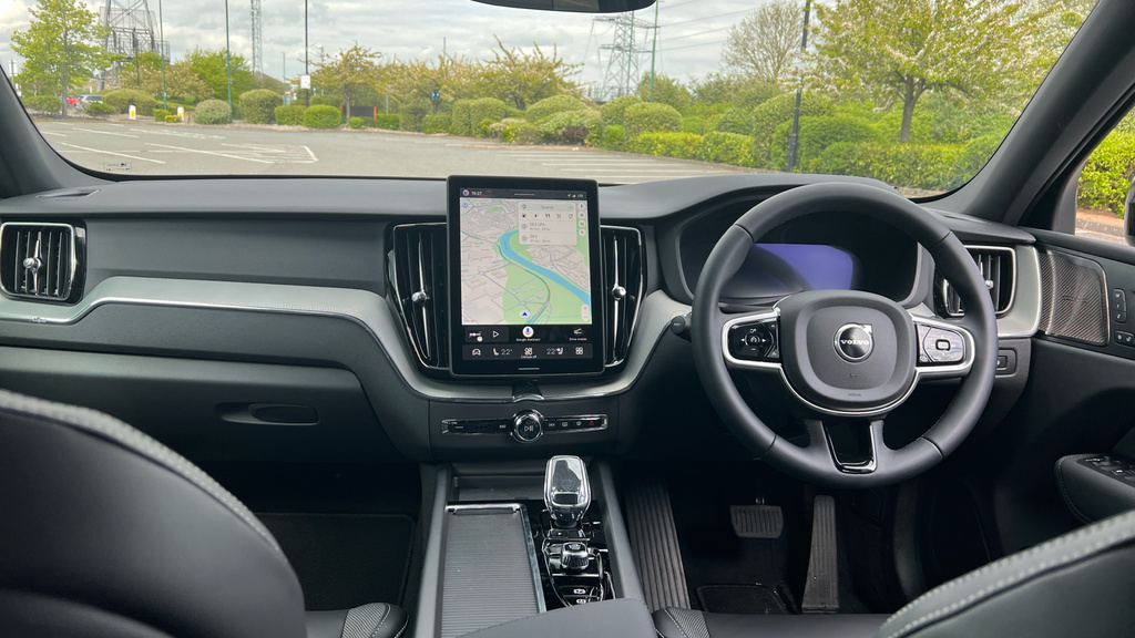 Volvo XC60 Volvo Xc60 Estate 2.0 T6 350 Phev Plus Black Ed FL26KPF Black #5