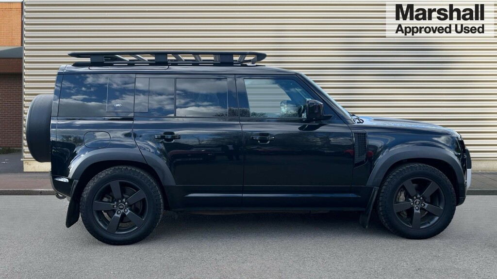 Land Rover Defender 110 Defender 3.0 D300 X-dynamic Hse 110 CK22JGU Black #2