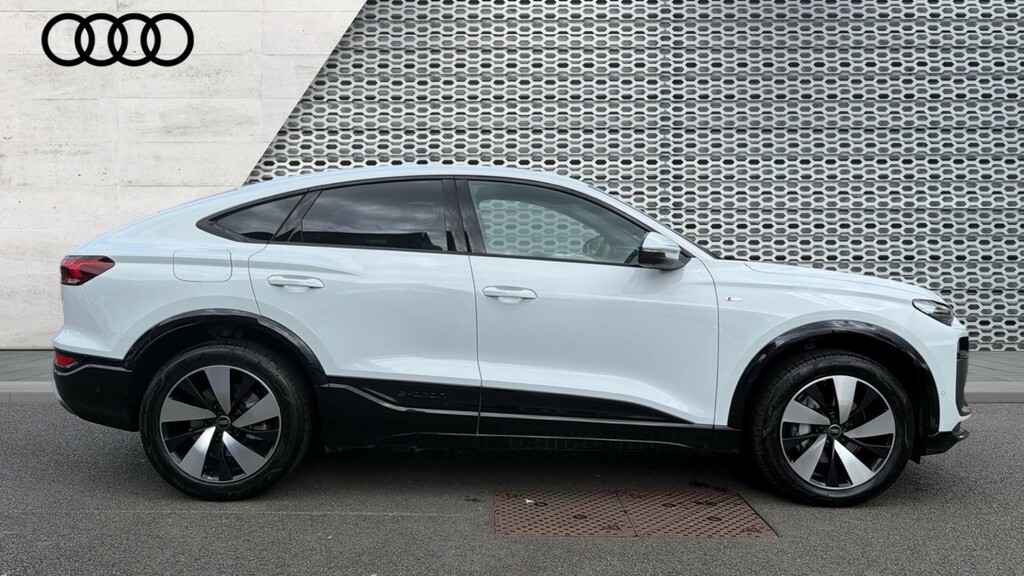 Audi Q6 E-Tron Audi Q6 Sportback S Line E-tron Quattro 285,00 Kw GN75XJW White #4
