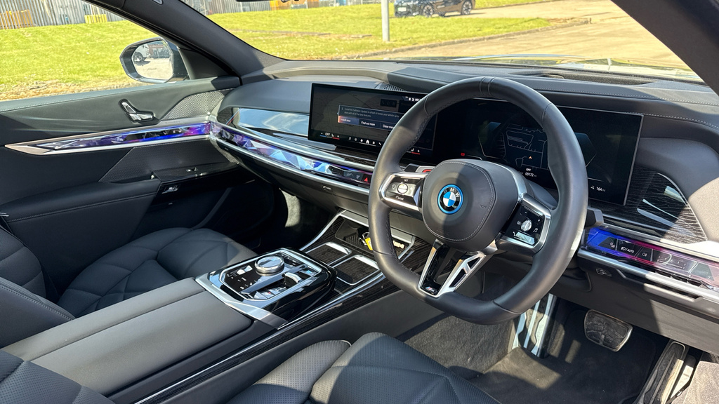 BMW i7 I7 400Kw Xdrive60 M Sport 105.7Kwh FT74NVV Black #6