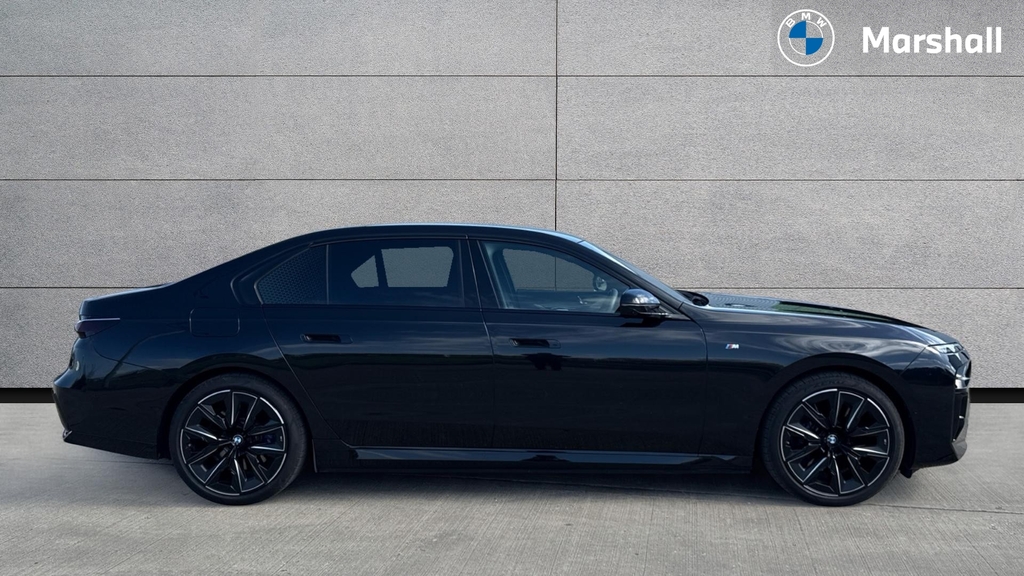 BMW i7 I7 400Kw Xdrive60 M Sport 105.7Kwh FT74NVV Black #3