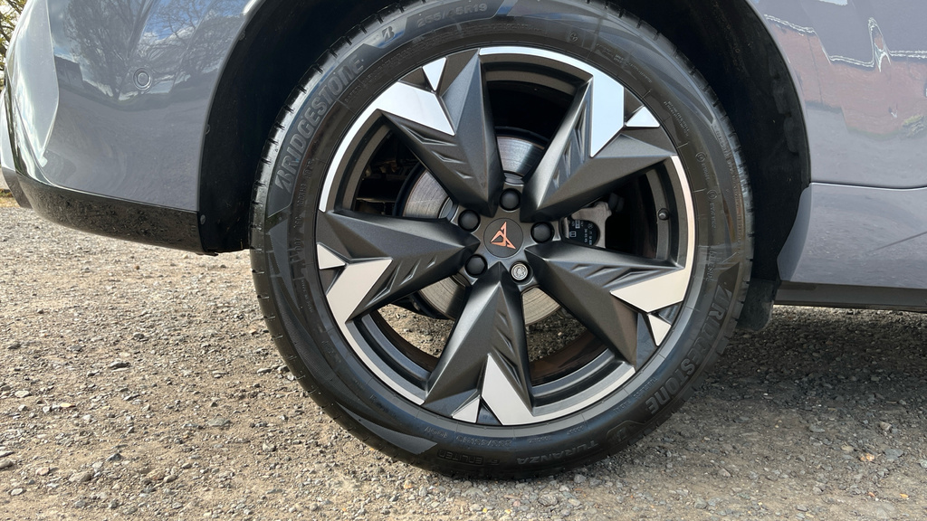 Cupra Terramar Terramar 1.5 Etsi 150 V2 Dsg KT25WEK Grey #5