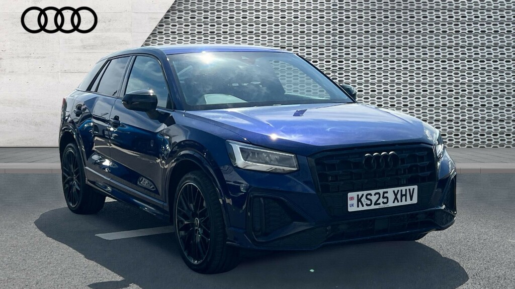 Audi Q2 Q2 35 Tfsi Black Edition S Tronic Blue
