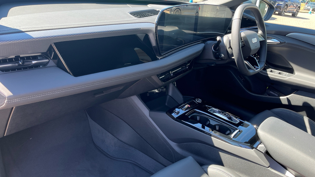 Audi A6 E-tron Sportback Audi A6 E-tron Sportback 270Kw Performance 100Kwh LV26UEW Blue #2