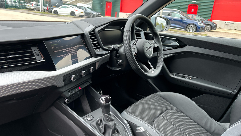Audi A1 Audi A1 Sportback 35 Tfsi S Line S Tronic RO26ZVB Grey #2