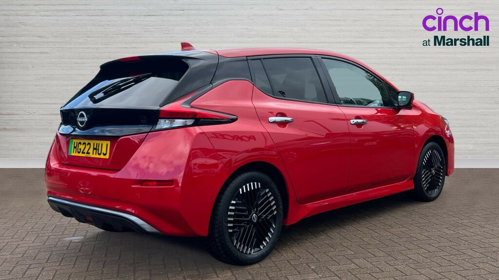 Nissan Leaf Leaf 110Kw N-connecta 39Kwh HG22HUJ Red #3