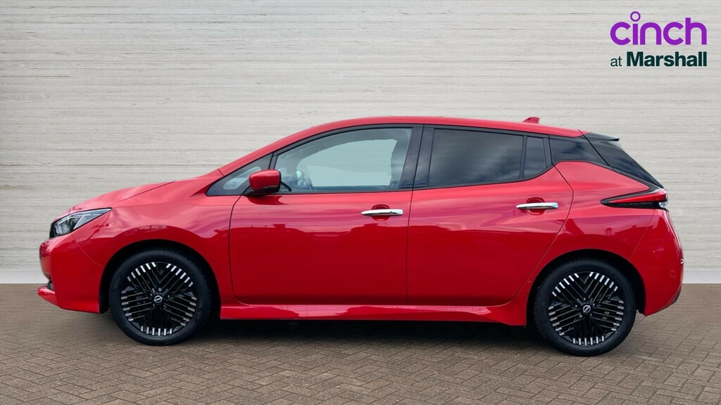Nissan Leaf Leaf 110Kw N-connecta 39Kwh HG22HUJ Red #6