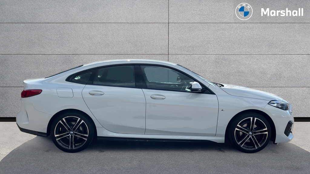 BMW 2 Series 2 Series 218I 136 M Sport Dct HN22OGY White #3