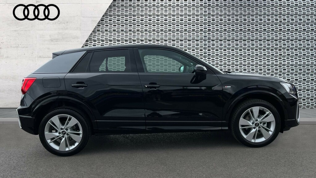 Audi Q2 Audi Q2 Estate 35 Tfsi S Line S Tronic WG26EGX Black #4