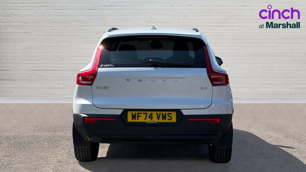 Volvo XC40 Xc40 2.0 B3p Plus Dark WF74VWS White #4