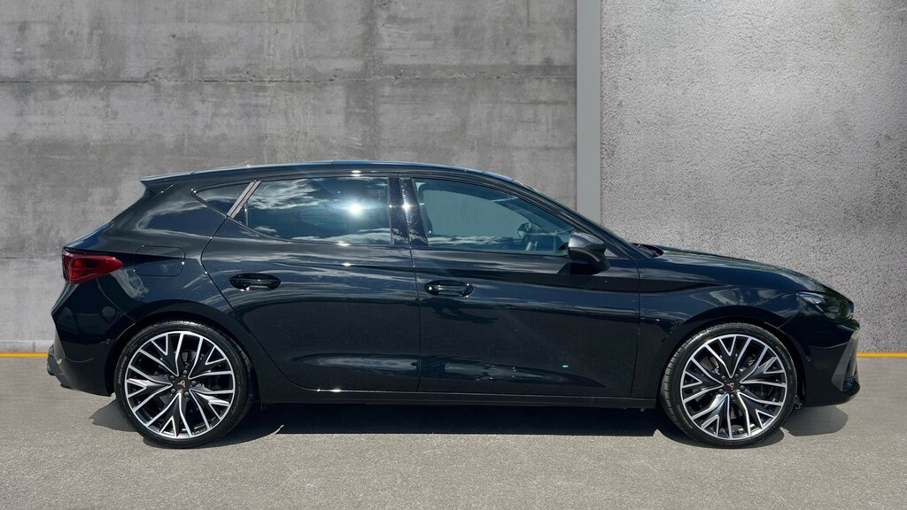 Cupra Leon Leon 2.0 Tsi 300 Vz2 Dsg Black #4