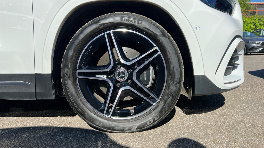 Mercedes-Benz GLA Class Gla 200 Amg Line Executive KP75TFE White #5