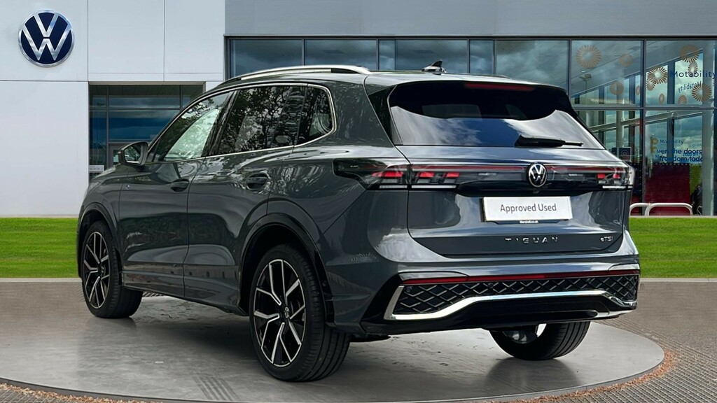 Volkswagen Tiguan Tiguan 1.5 Etsi 150 R-line Dsg KY75OZO Grey #3