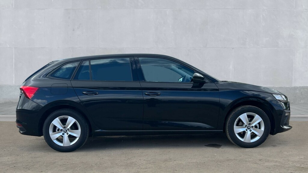 Skoda Scala Scala 1.0 Tsi 116 Se Edition Dsg GF25VML Black #4
