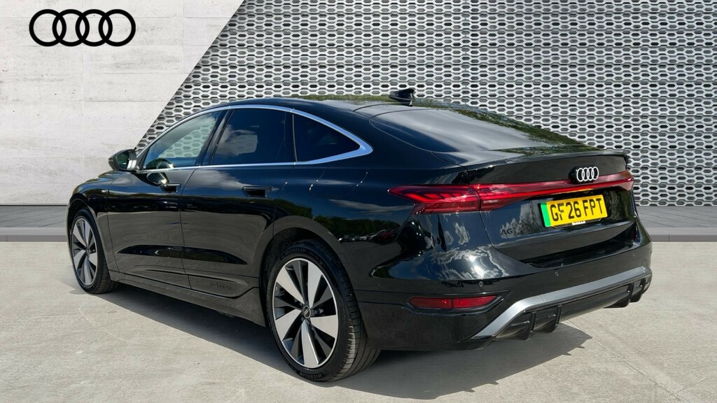 Audi A6 Avant Audi A6 Sportback S Line E-tron 210,00 Kw Black #3
