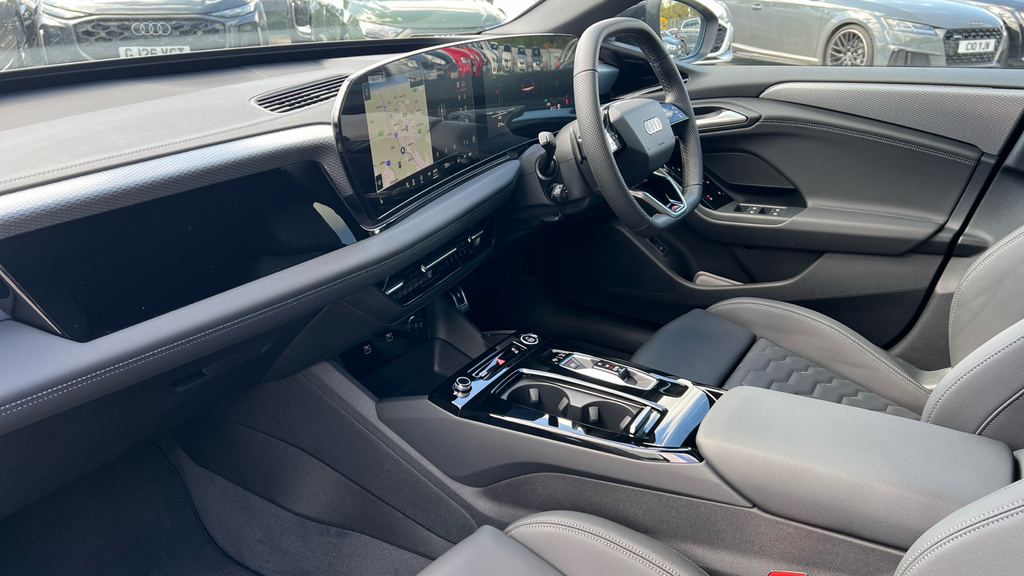 Audi A6 Avant Audi A6 Sportback S Line E-tron 210,00 Kw Black #2