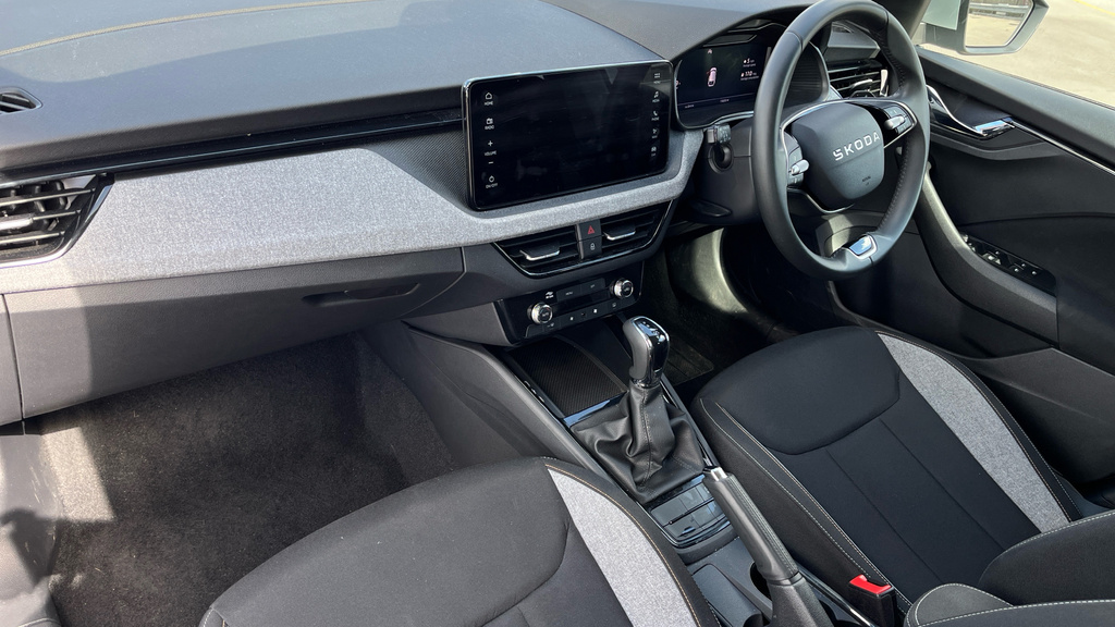 Skoda Scala Scala 1.0 Tsi 116 Se Edition Dsg GF25XWY Silver #2