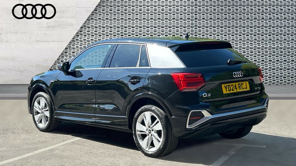 Audi Q2 Q2 35 Tfsi S Line S Tronic YD24RCJ Black #3