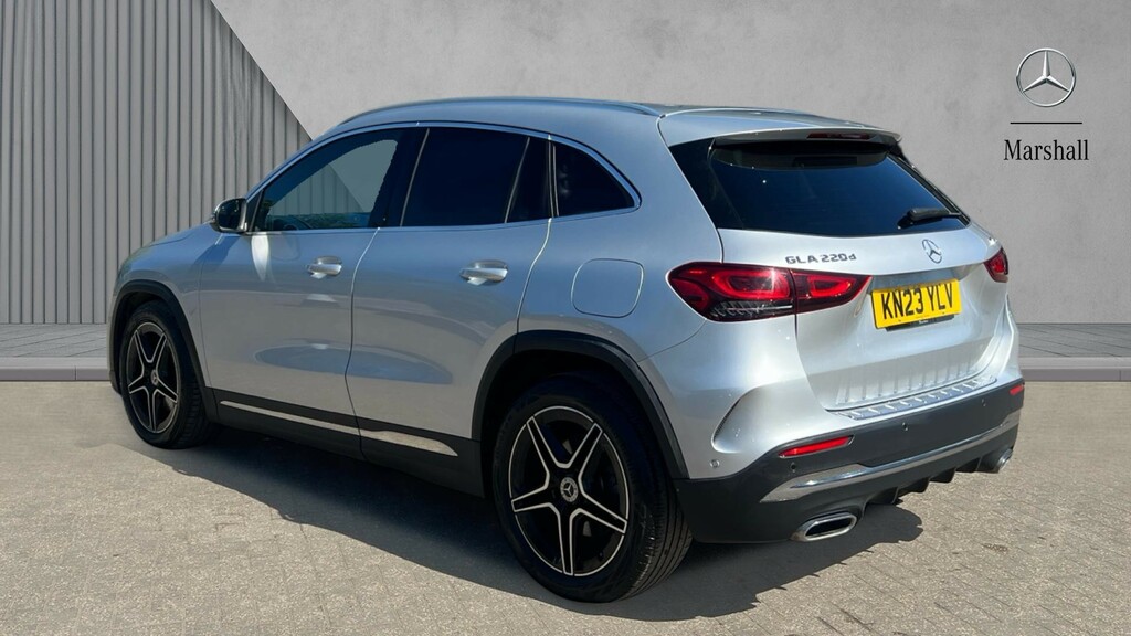 Mercedes-Benz GLA Class Gla 220D 4Matic Amg Line Executive KN23YLV Silver #2