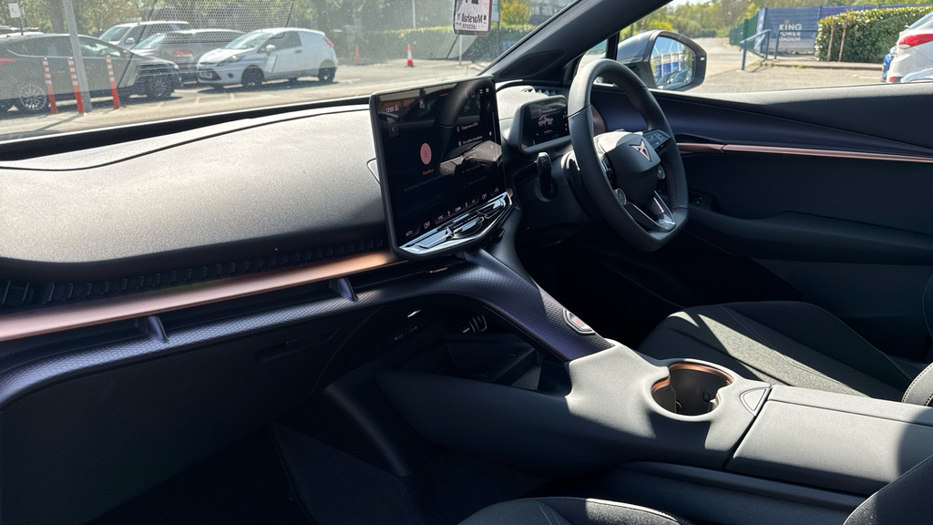 Cupra Tavascan Tavascan 210Kw V1 77Kwh KR26NWC White #2