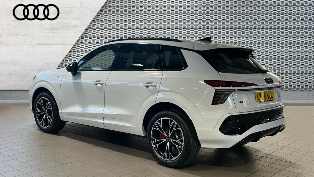 Audi Q3 Audi Q3 Suv Launch Edition Tfsi Quattro 265 Ps S T LV26VLL White #3