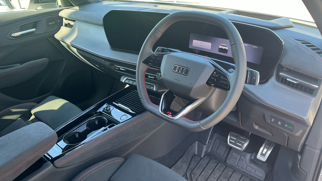 Audi Q3 Audi Q3 Suv Launch Edition Tfsi Quattro 265 Ps S T LV26VLL White #6