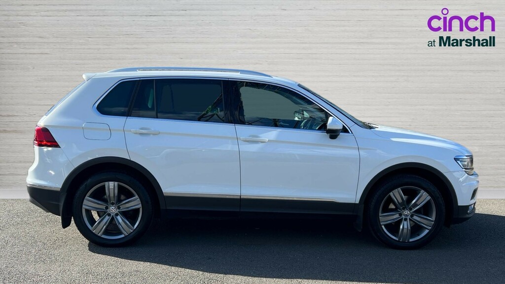 Volkswagen Tiguan Tiguan 2.0 Tdi 150 4Motion Sel AK66TFF White #2
