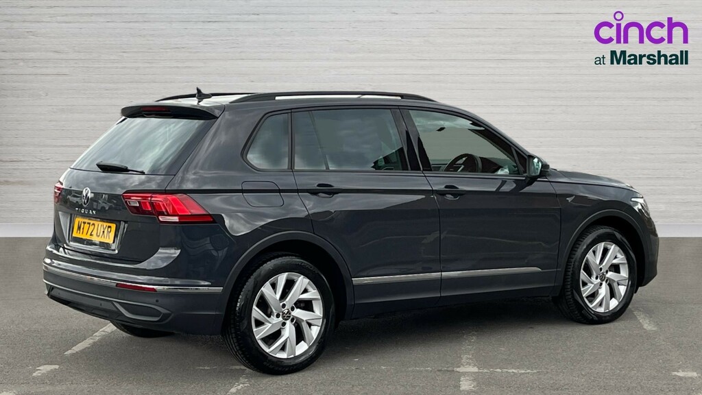 Volkswagen Tiguan Tiguan 1.5 Tsi 150 Life Dsg MT72UXR Grey #3