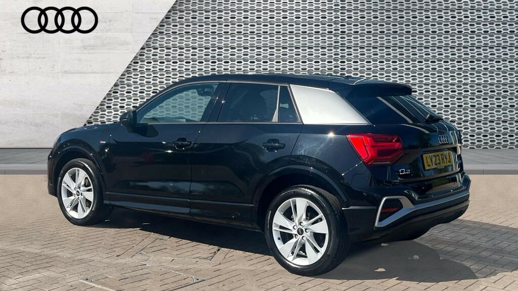 Audi Q2 Q2 35 Tfsi S Line S Tronic LY23RYJ Black #3