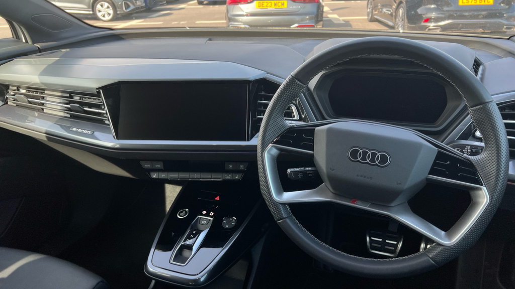 Audi Q4 E Tron Q4 210Kw 45 Quattro 82Kwh S Line Leather KY25FHU White #6
