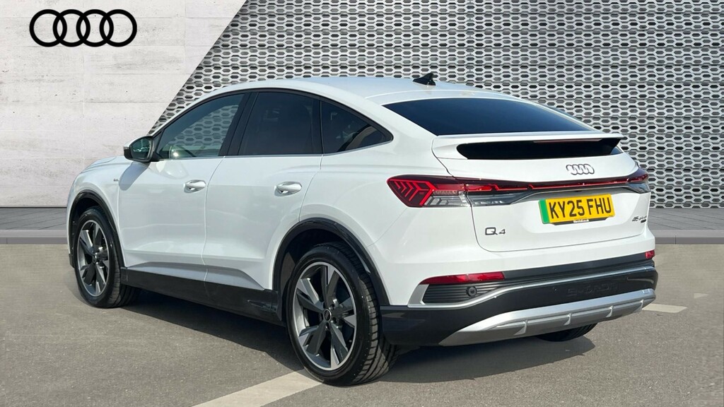 Audi Q4 E Tron Q4 210Kw 45 Quattro 82Kwh S Line Leather KY25FHU White #3