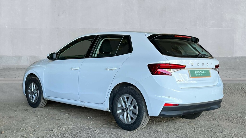 Skoda Fabia Fabia 1.0 Tsi Se Edition GL25DVT White #3