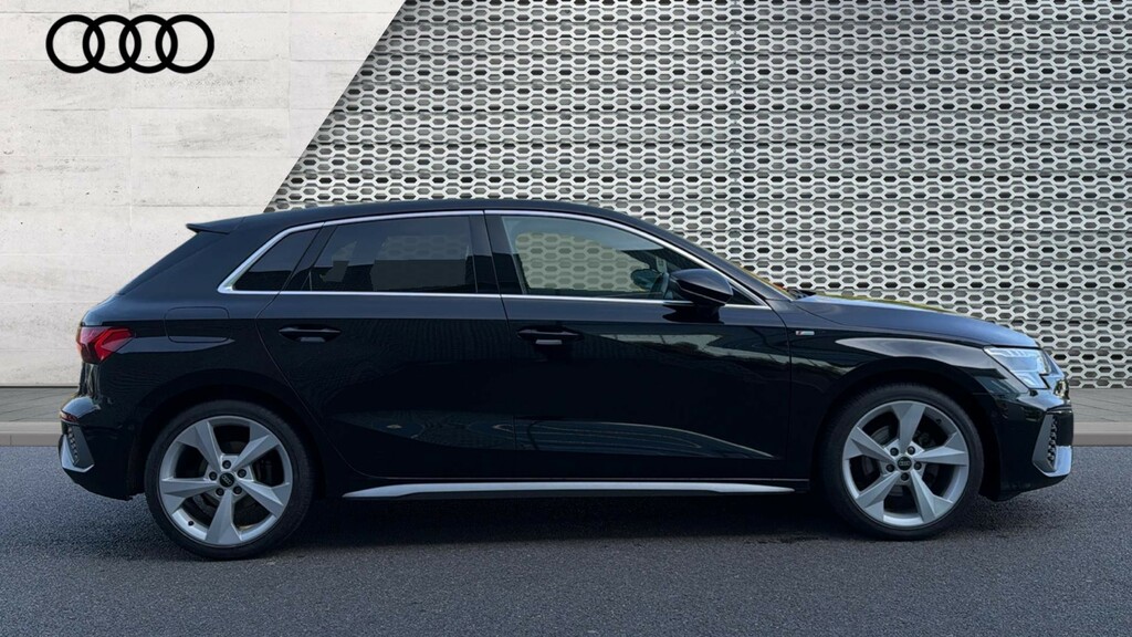 Audi A3 A3 35 Tfsi S Line S Tronic GL73OLK Black #4
