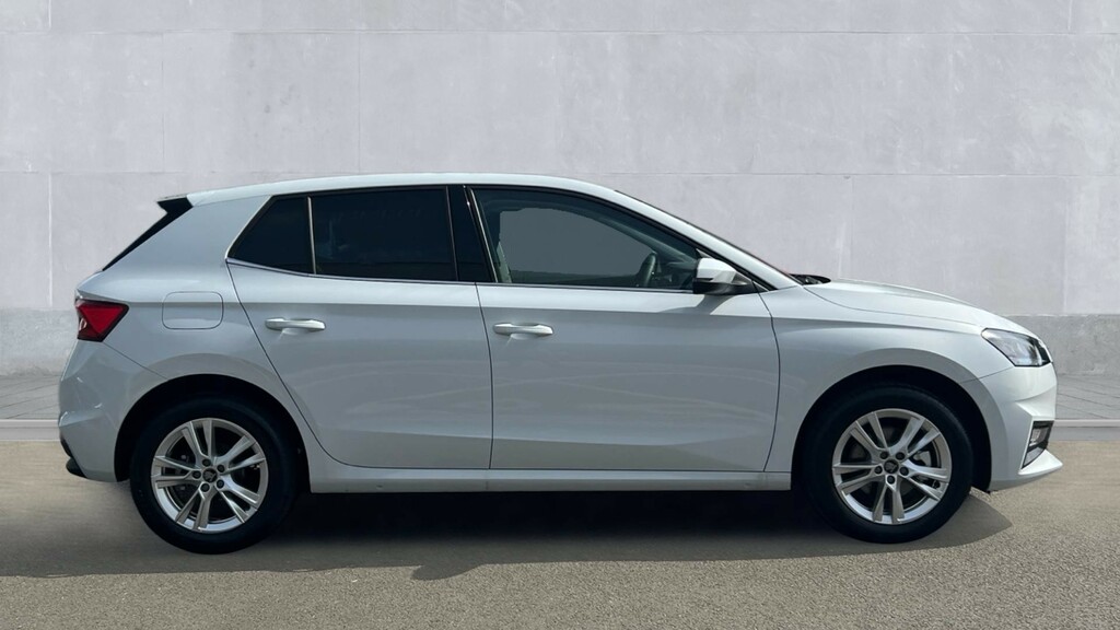 Skoda Fabia Fabia Hatch Se L Edition 1.5 Tsi 150 Ps Dsg GF26OVO White #4